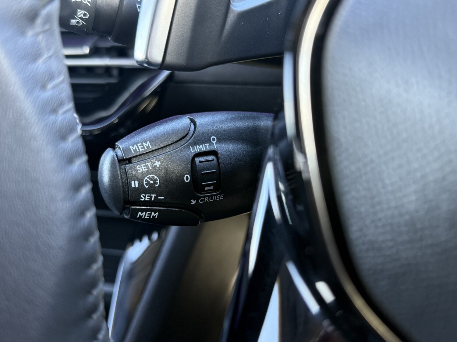 Used Peugeot 208 2023 for sale - 77921334: Photo 21