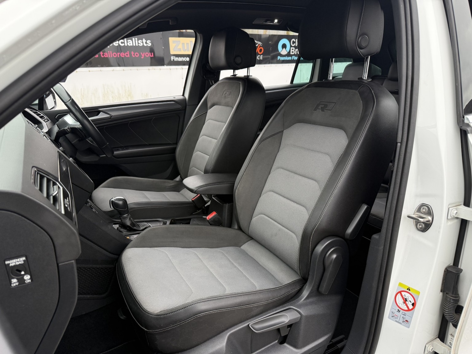 Used Volkswagen Tiguan 2018 for sale - 77609997: Photo 16