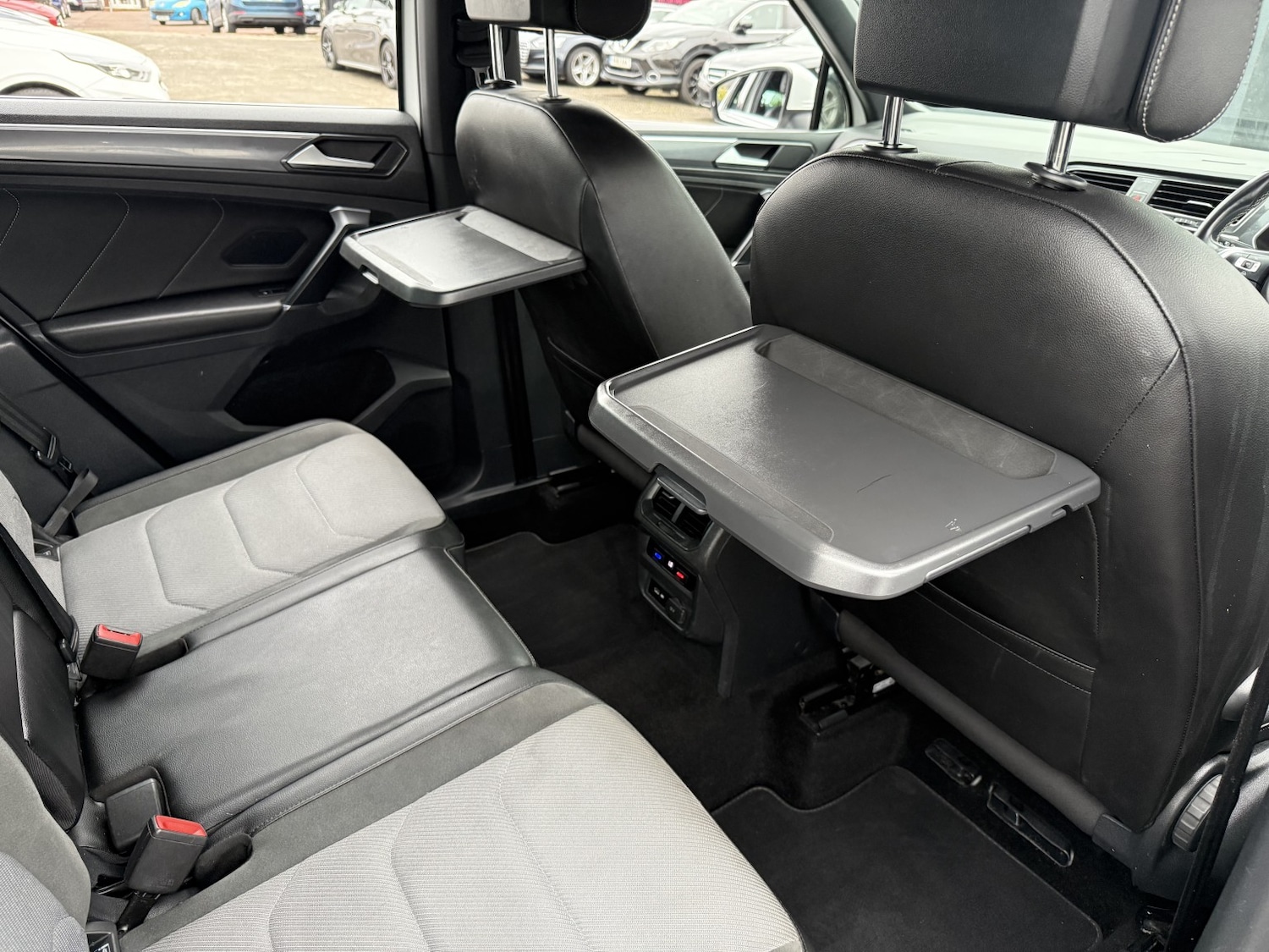 Used Volkswagen Tiguan 2018 for sale - 77609997: Photo 19