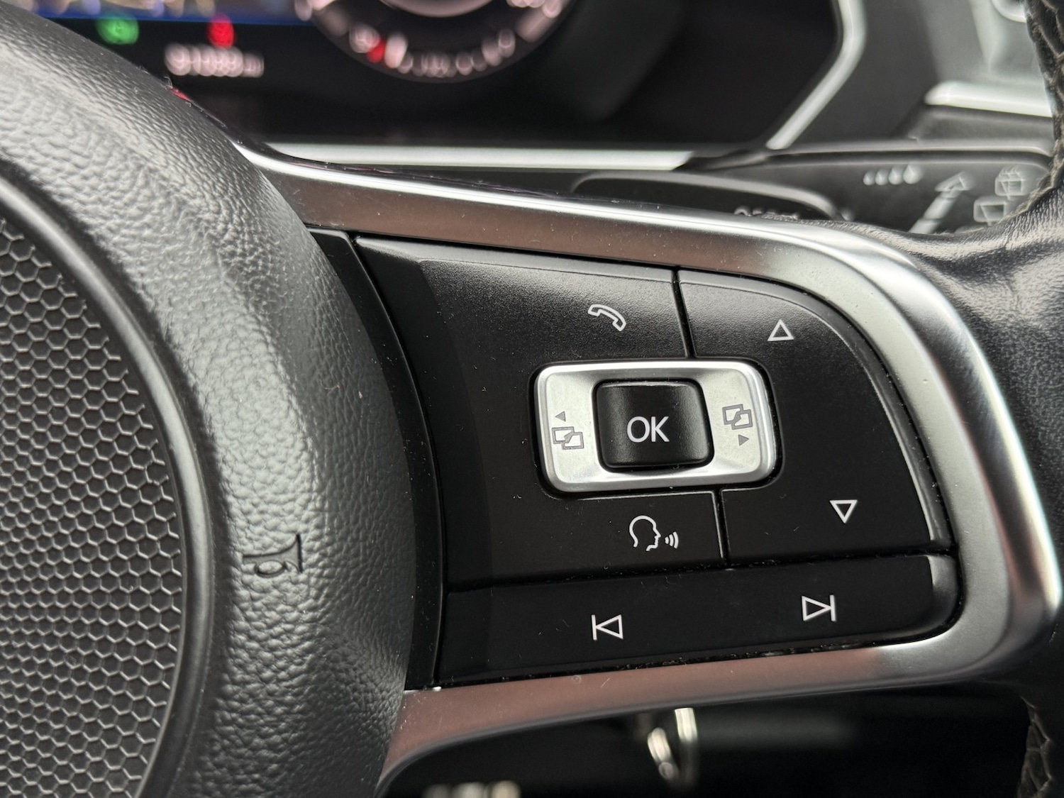 Used Volkswagen Tiguan 2018 for sale - 77609997: Photo 31