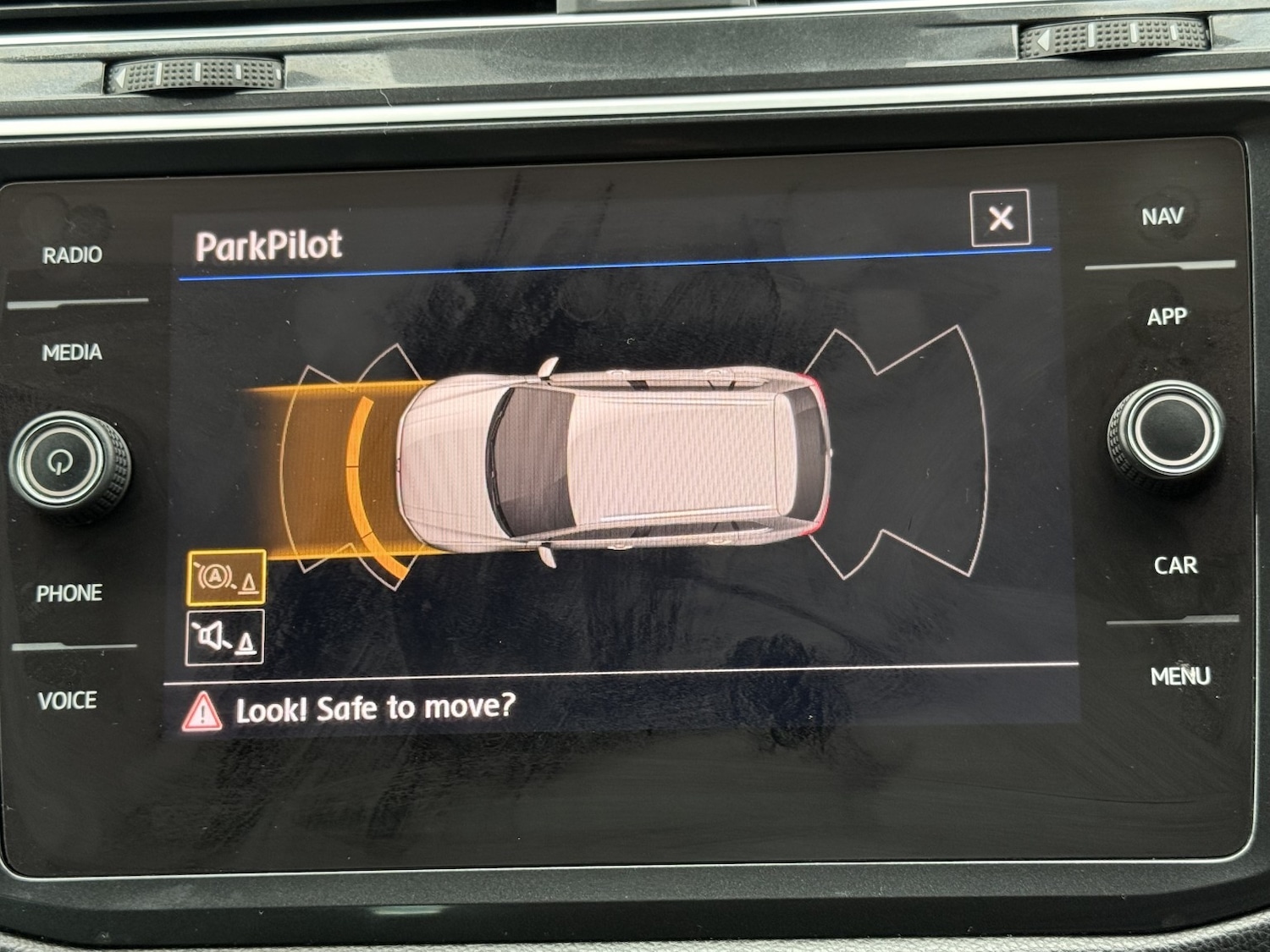 Used Volkswagen Tiguan 2018 for sale - 77609997: Photo 36