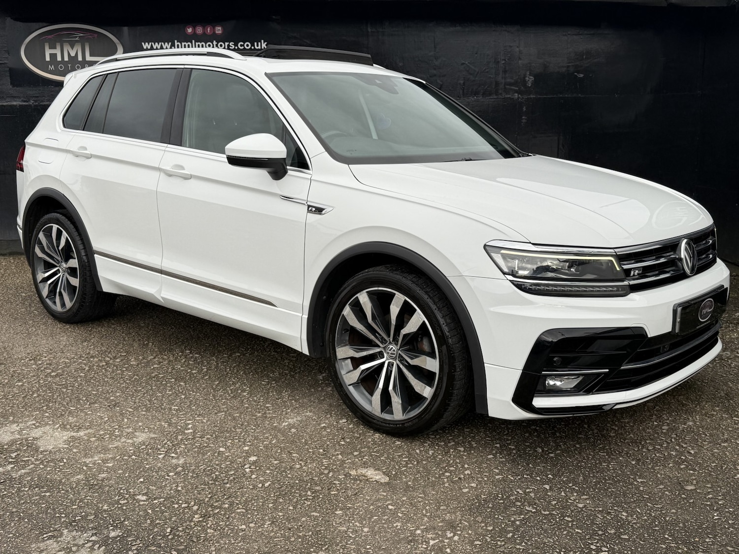 Used Volkswagen Tiguan 2018 for sale - 77609997: Photo 6