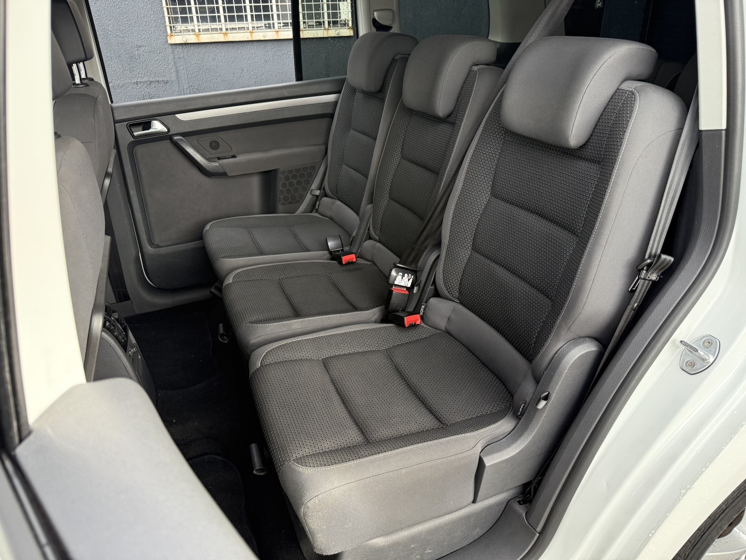 Used Volkswagen Touran 2015 for sale - 76387292: Photo 17