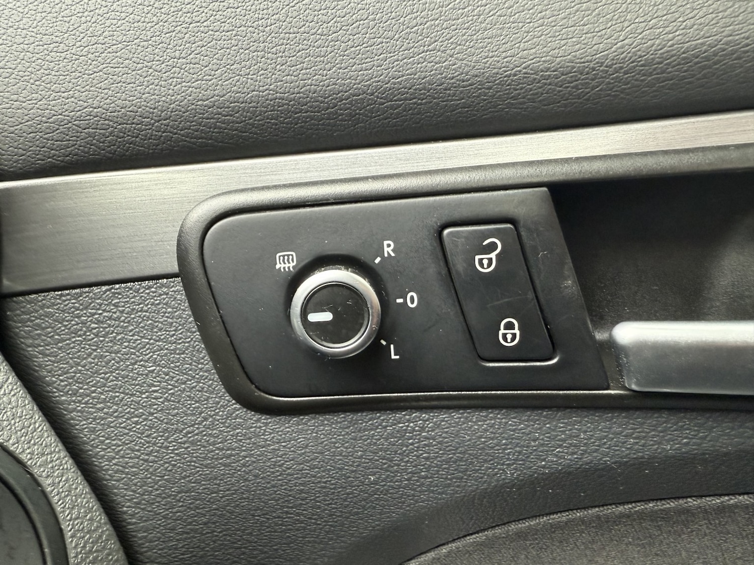 Used Volkswagen Touran 2015 for sale - 76387292: Photo 22