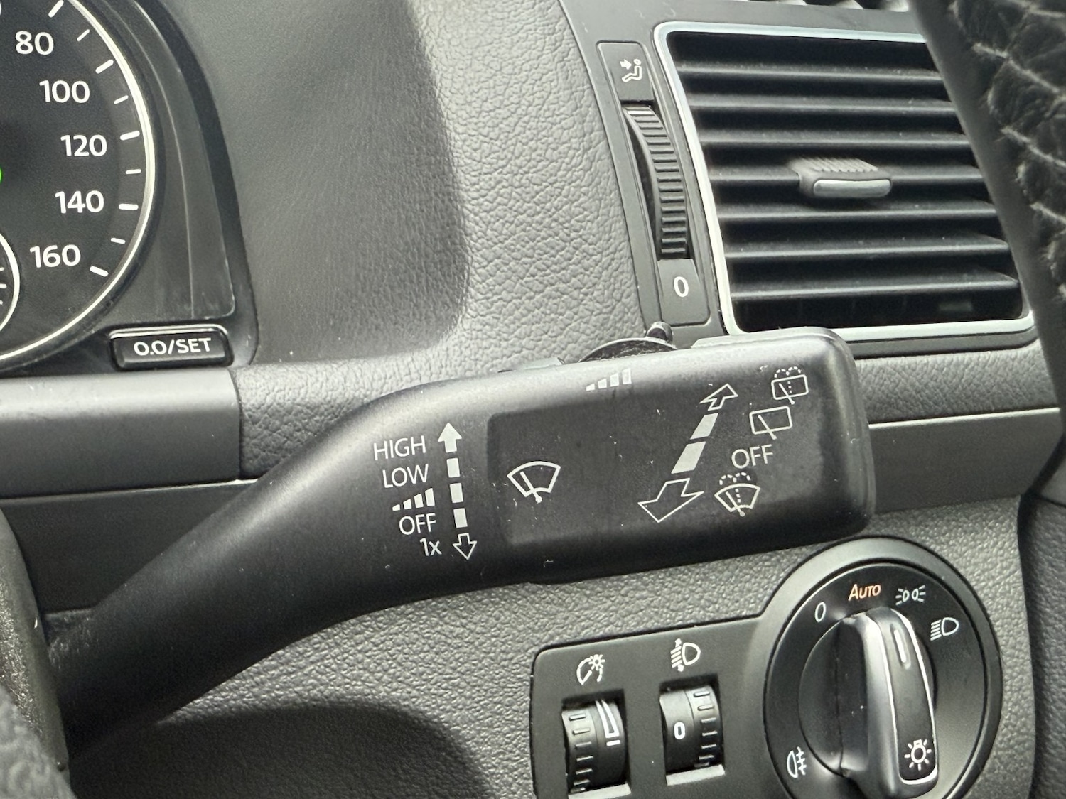 Used Volkswagen Touran 2015 for sale - 76387292: Photo 25