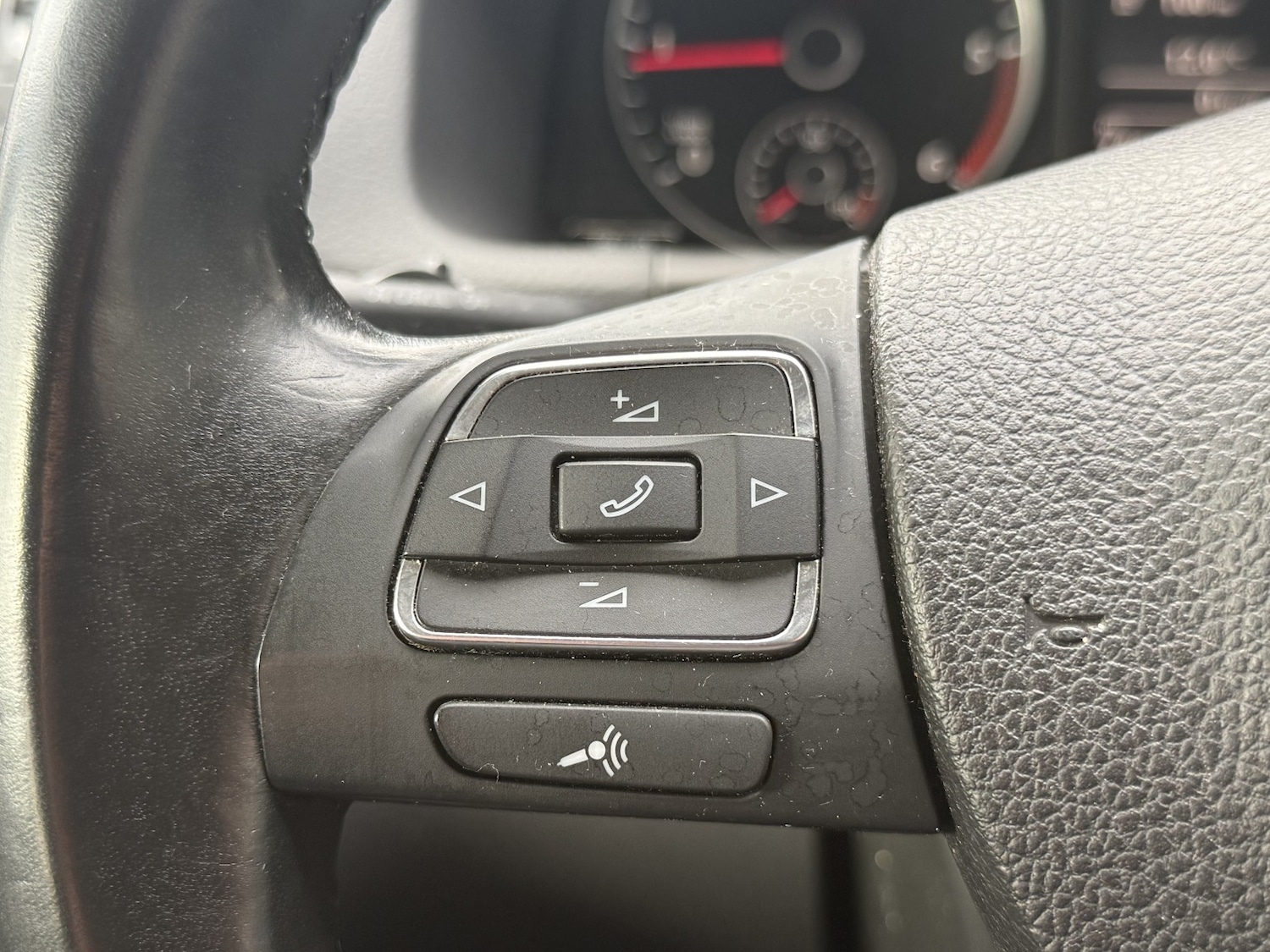 Used Volkswagen Touran 2015 for sale - 76387292: Photo 26