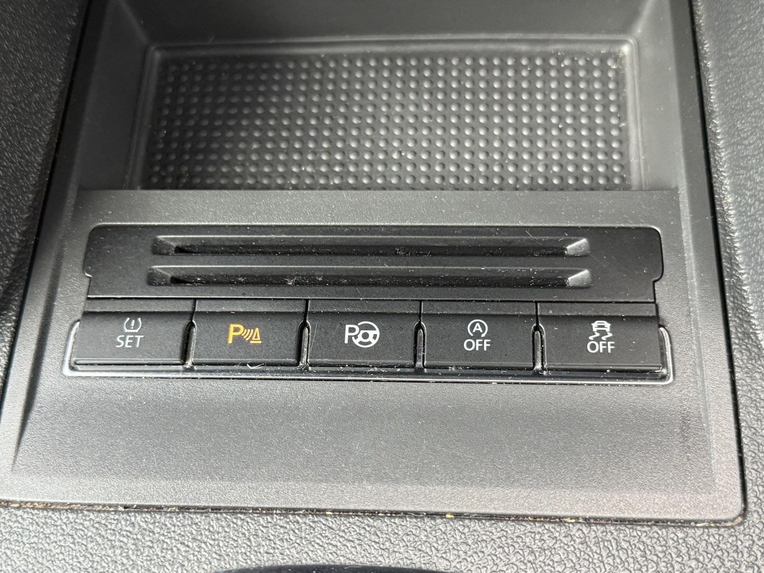 Used Volkswagen Touran 2015 for sale - 76387292: Photo 35