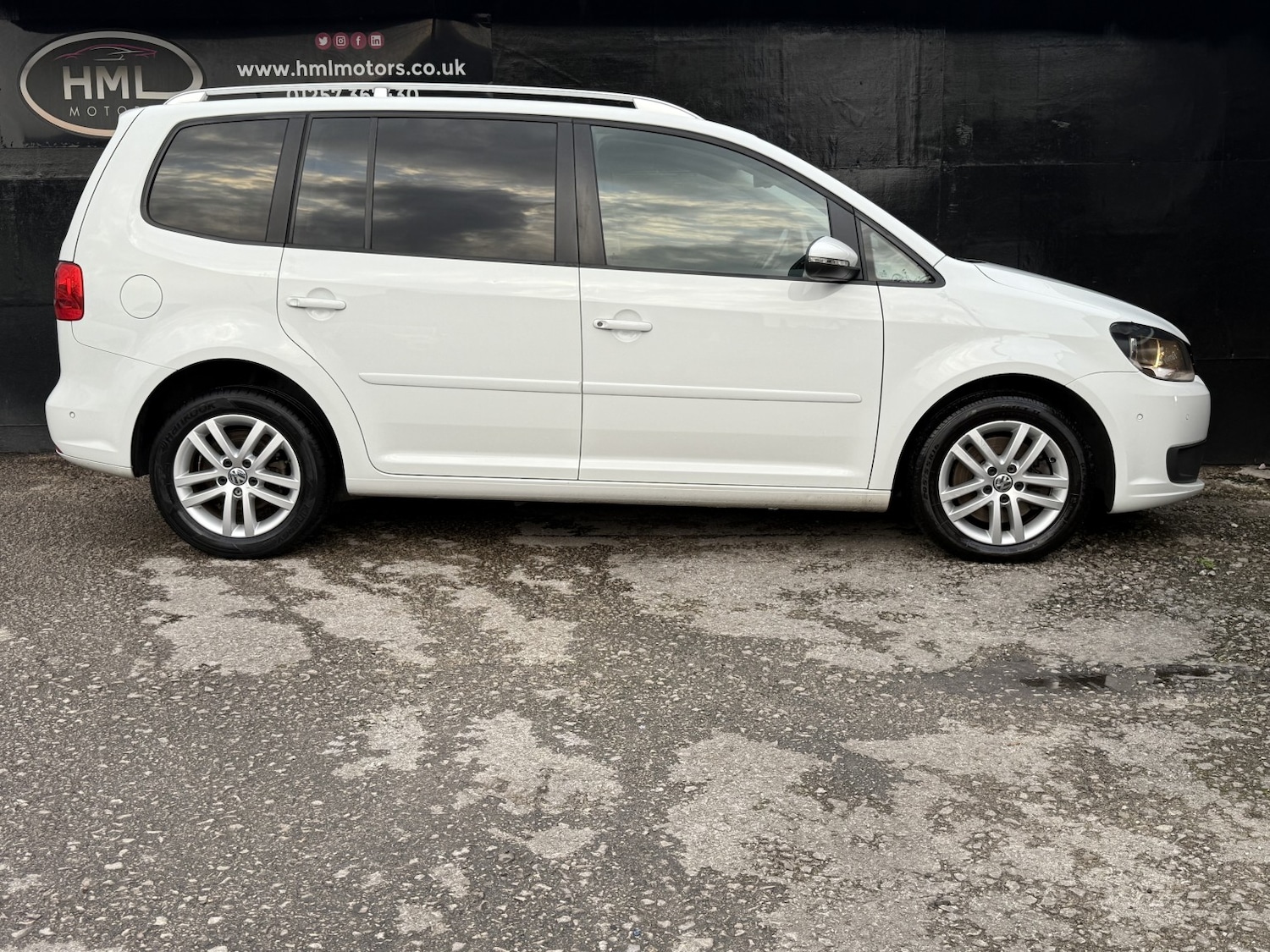Used Volkswagen Touran 2015 for sale - 76387292: Photo 7
