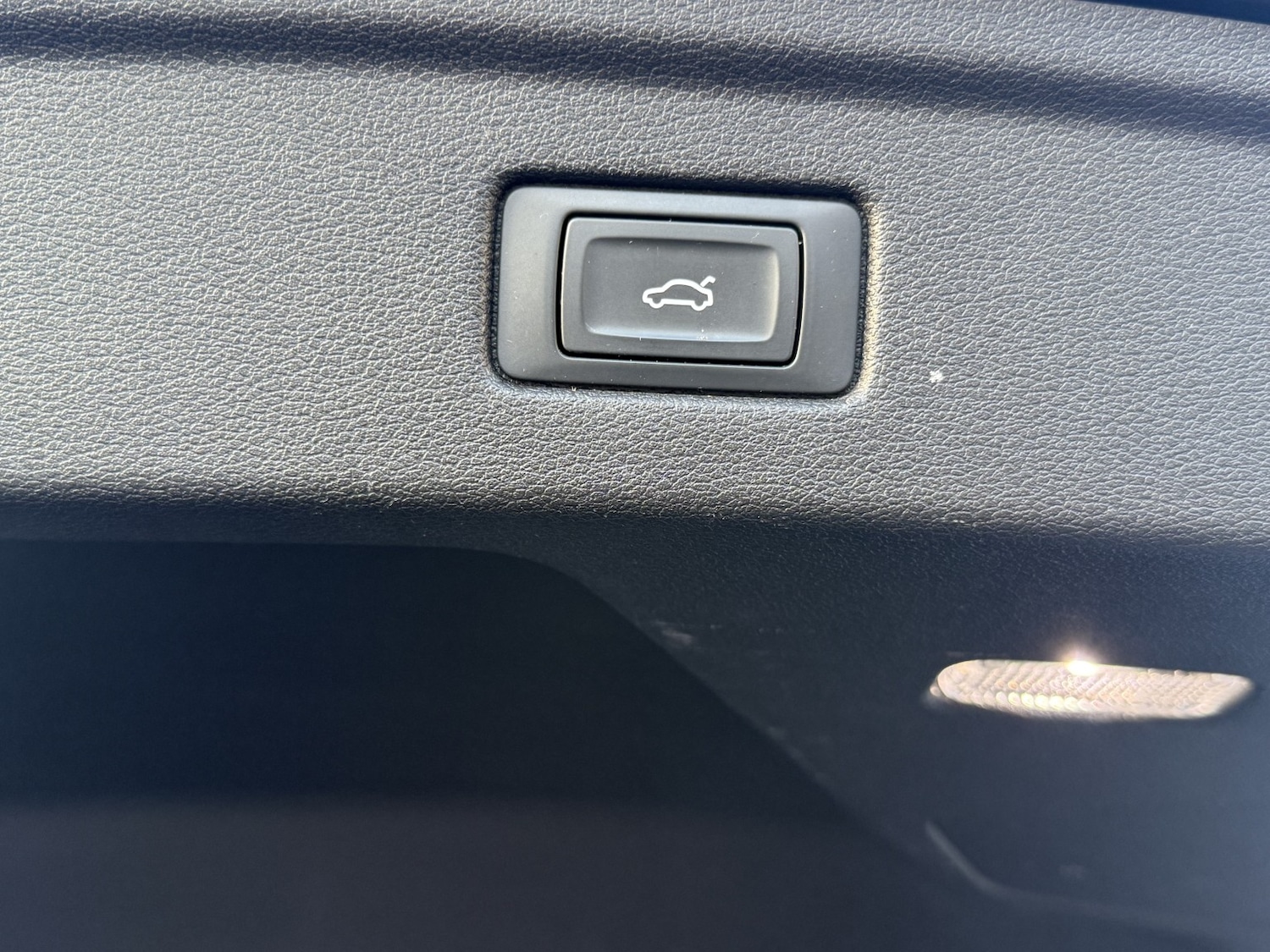 Used Audi A5 2018 for sale - 76963393: Photo 44