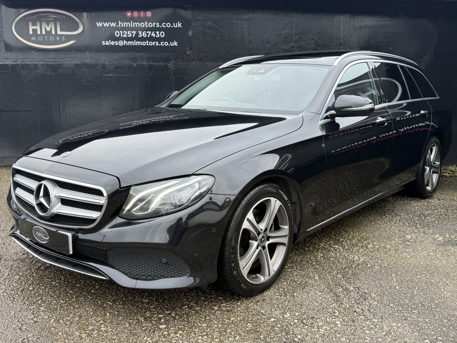 Used Mercedes-Benz E Class 2017 for sale - 77494840: Photo 2