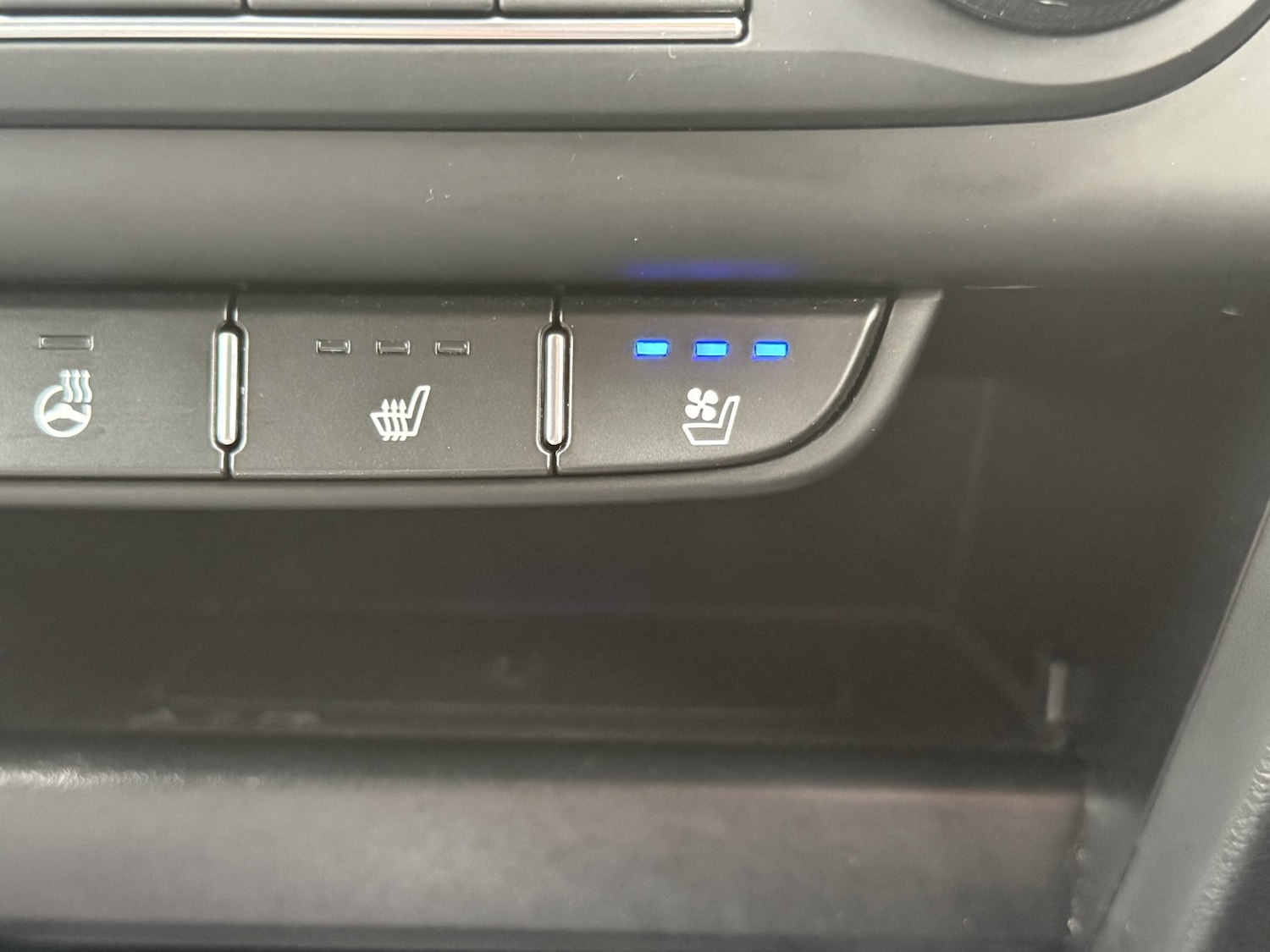 Used Kia Ceed 2018 for sale - 76293185: Photo 21