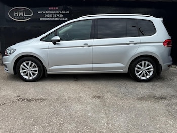 Used Volkswagen Touran 2016 for sale - 75550277: Photo