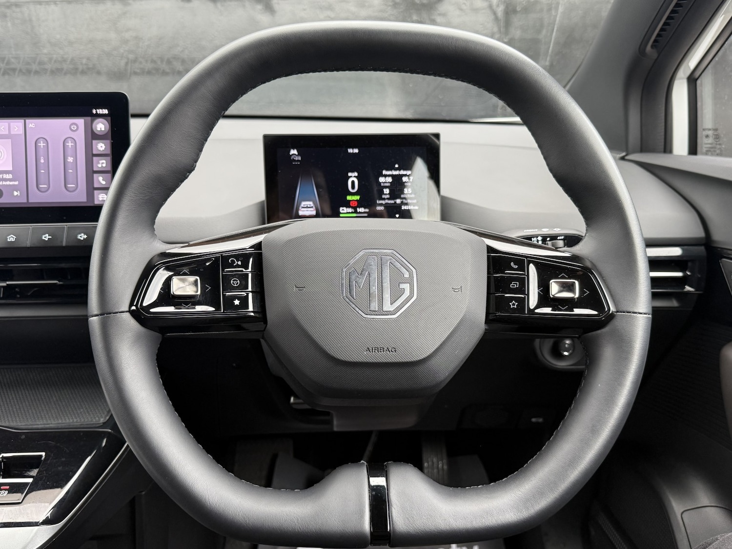 Used MG MG4 2023 for sale - 76134124: Photo 24