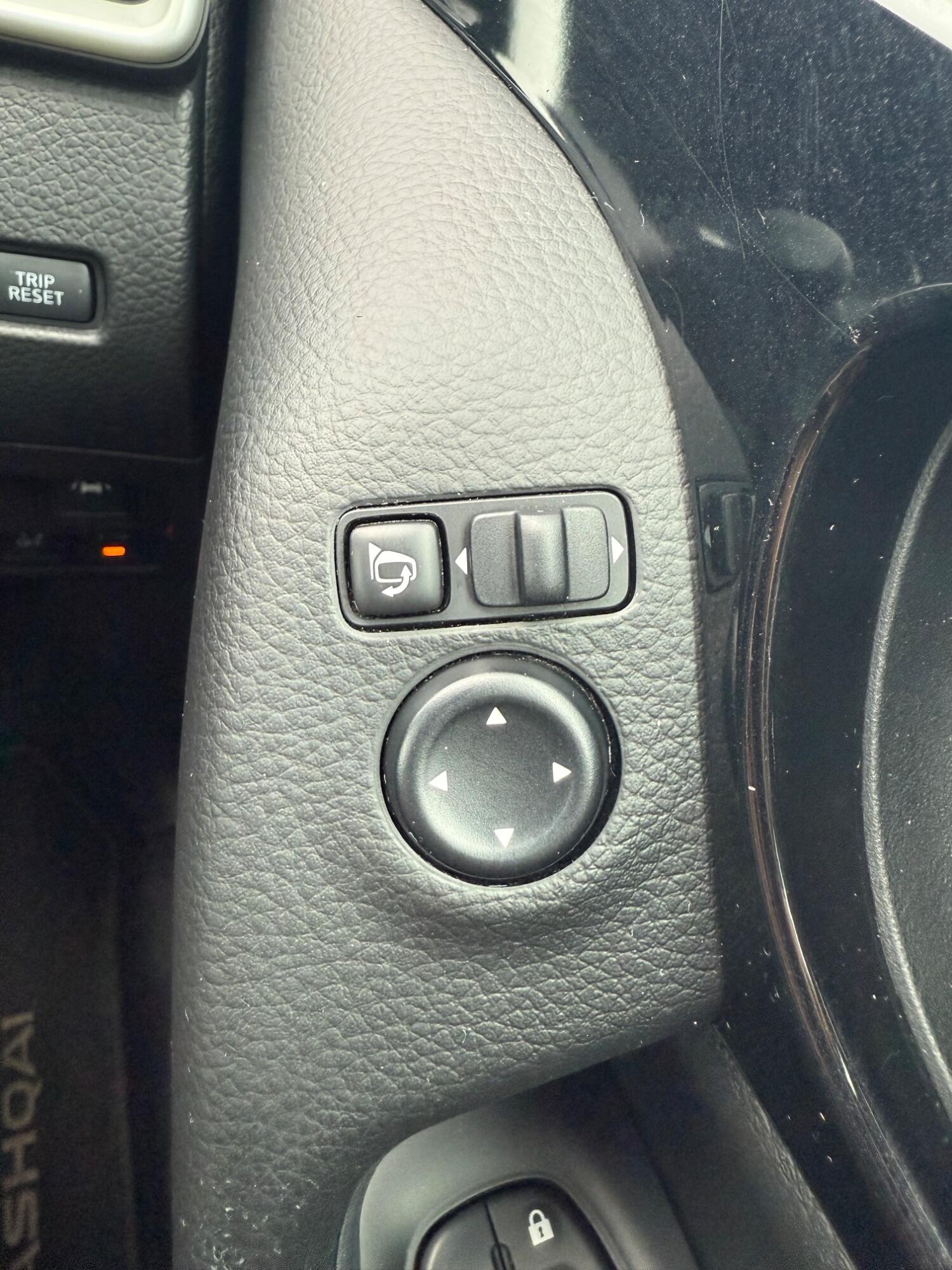 Used Nissan Qashqai 2016 for sale - 76794301: Photo 24