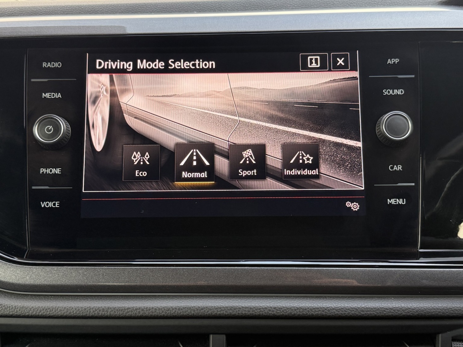 Used Volkswagen Polo 2018 for sale - 76963413: Photo 29