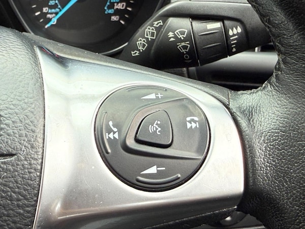 Used Ford Kuga 2016 for sale - 75413131: Photo 23