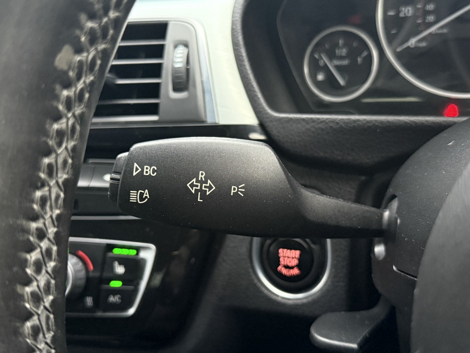 Used BMW 3 Series 2015 for sale - 76358062: Photo 26