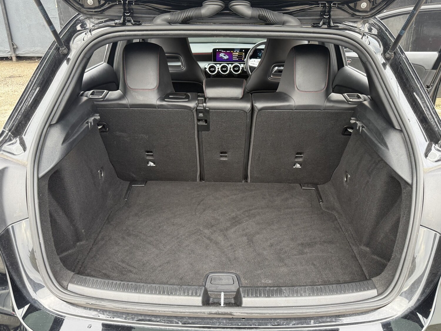 Used Mercedes-Benz A-Class 2019 for sale - 77766333: Photo 41