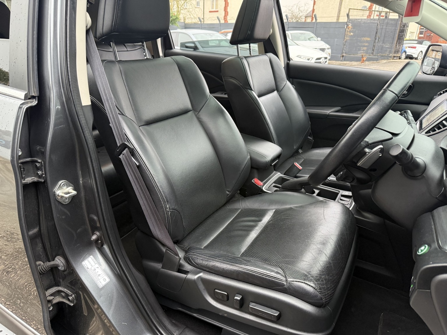 Used Honda CR-V 2017 for sale - 77766381: Photo 20