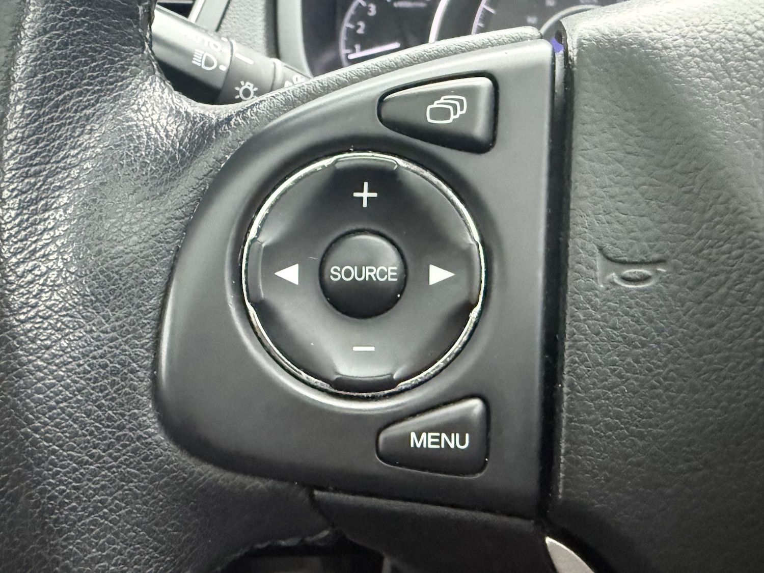 Used Honda CR-V 2017 for sale - 77766381: Photo 31