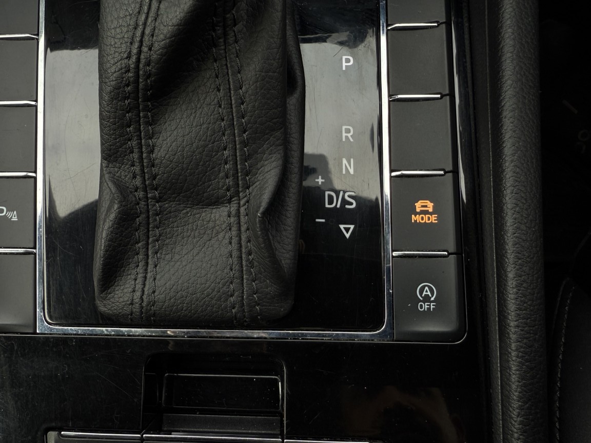 Used Skoda Superb 2023 for sale - 78031576: Photo 42