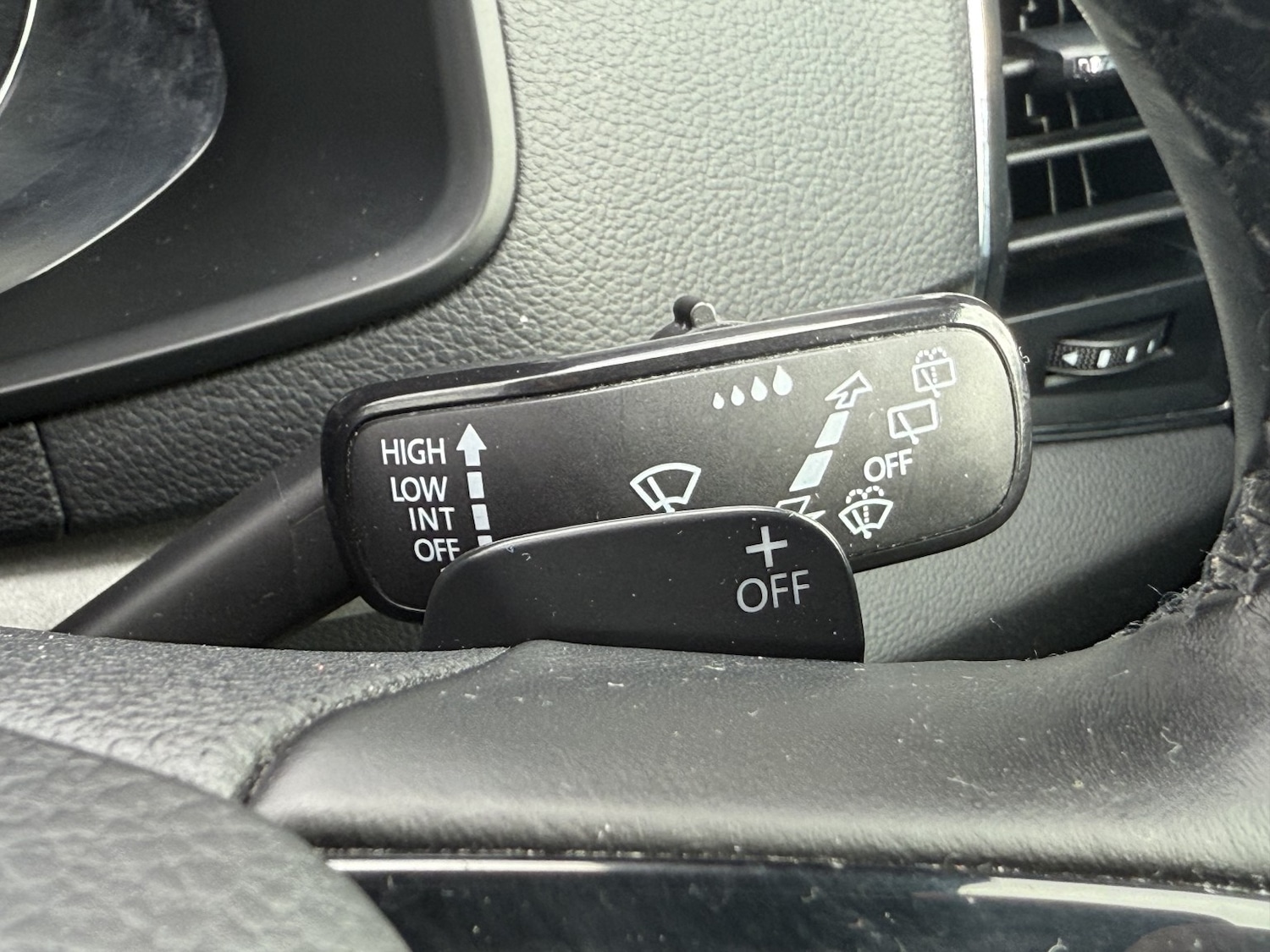 Used Skoda Karoq 2018 for sale - 76128915: Photo 24