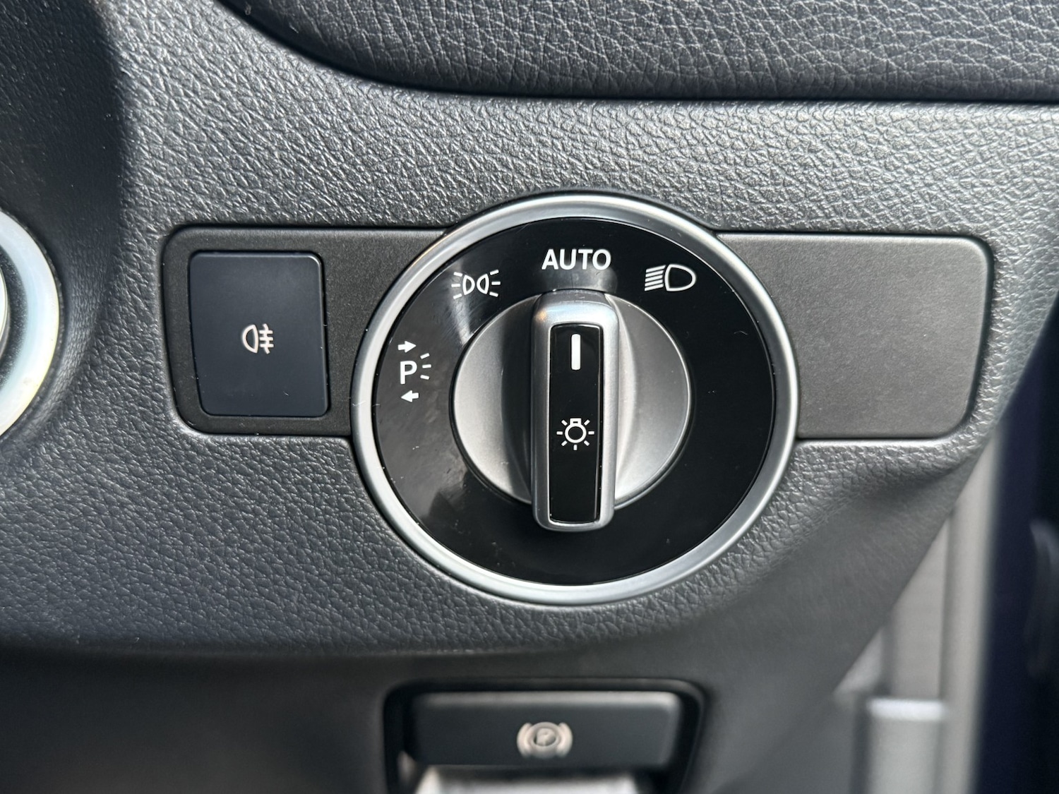 Used Mercedes-Benz CLA 2017 for sale - 77548236: Photo 20