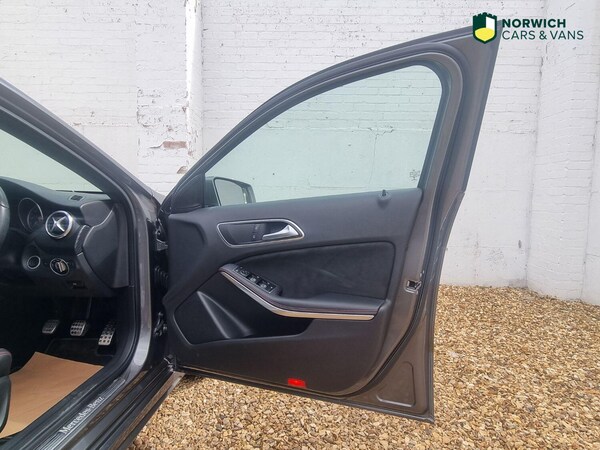 Used Mercedes-Benz A-Class 2016 for sale - 76088674: Photo 11