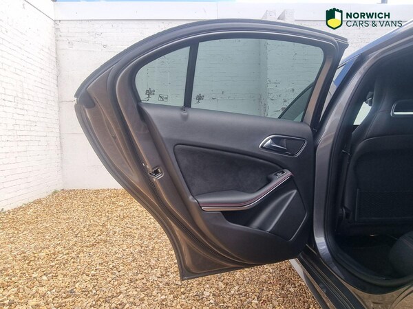 Used Mercedes-Benz A-Class 2016 for sale - 76088674: Photo 41