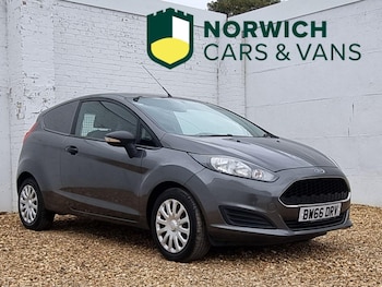 Used Ford Fiesta Van 2016 for sale - 76794172: Photo