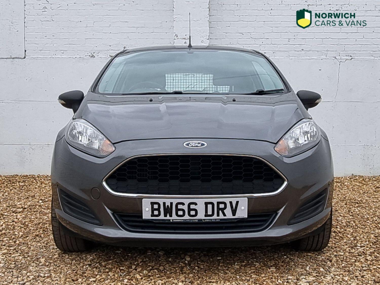 Used Ford Fiesta Van 2016 for sale - 76794172: Photo 33