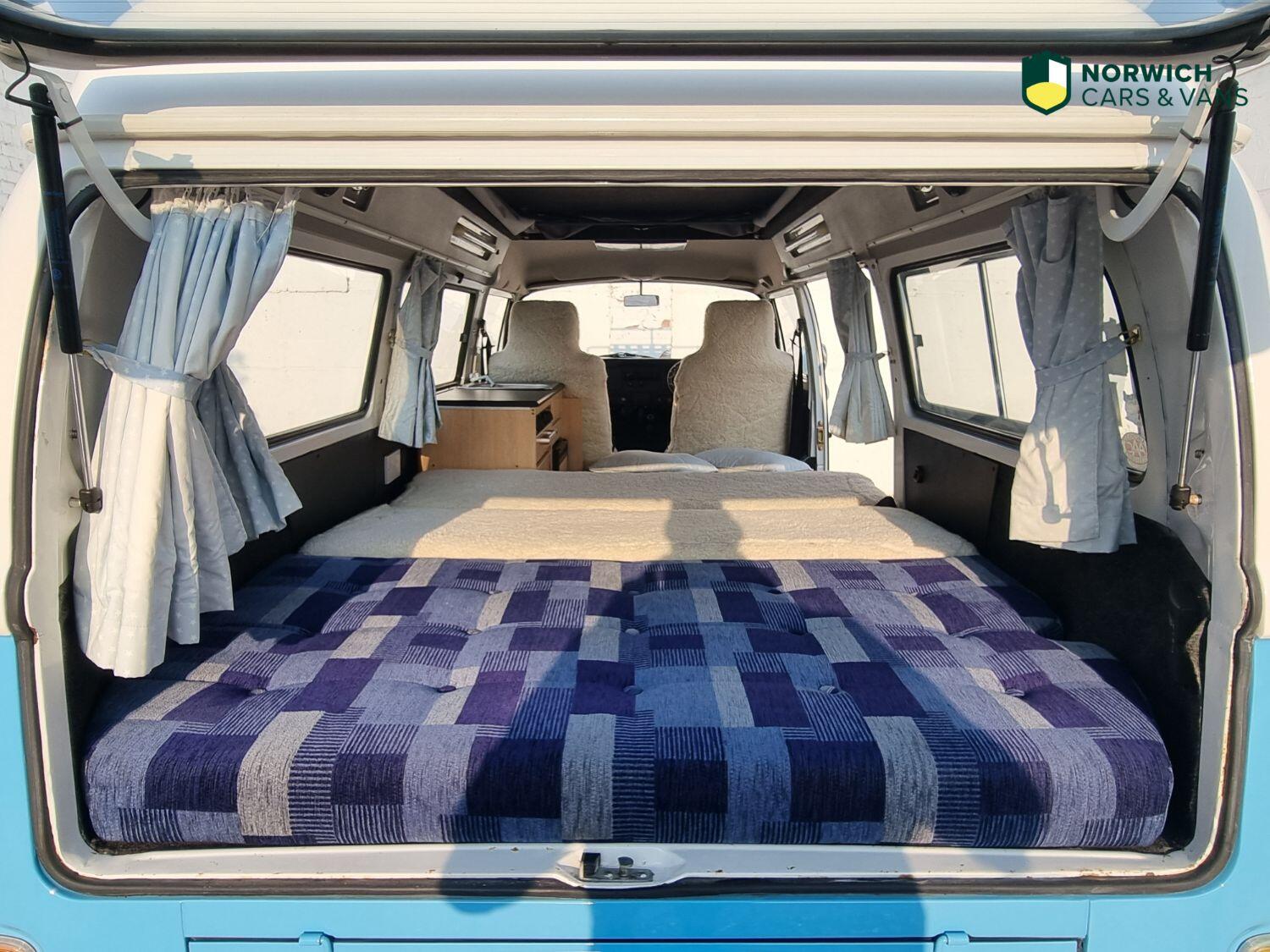 Used Volkswagen Campervan 2008 for sale - 77464601: Photo 11