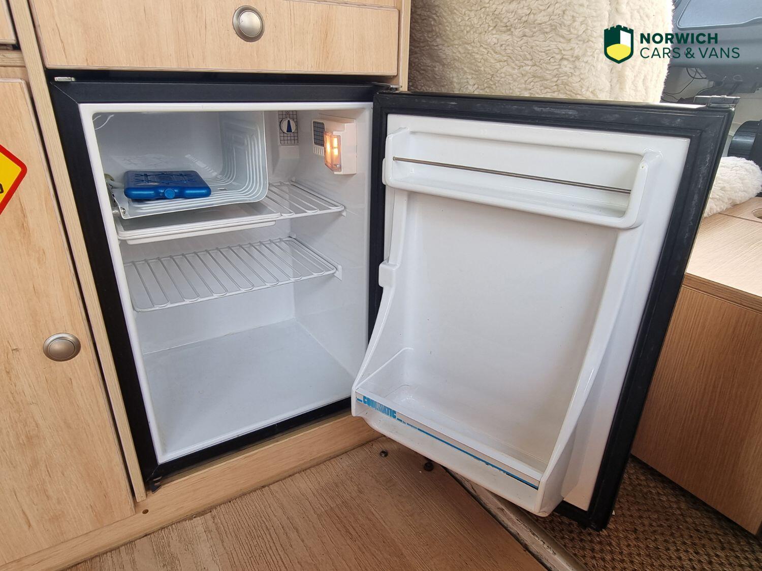 Used Volkswagen Campervan 2008 for sale - 77464601: Photo 22