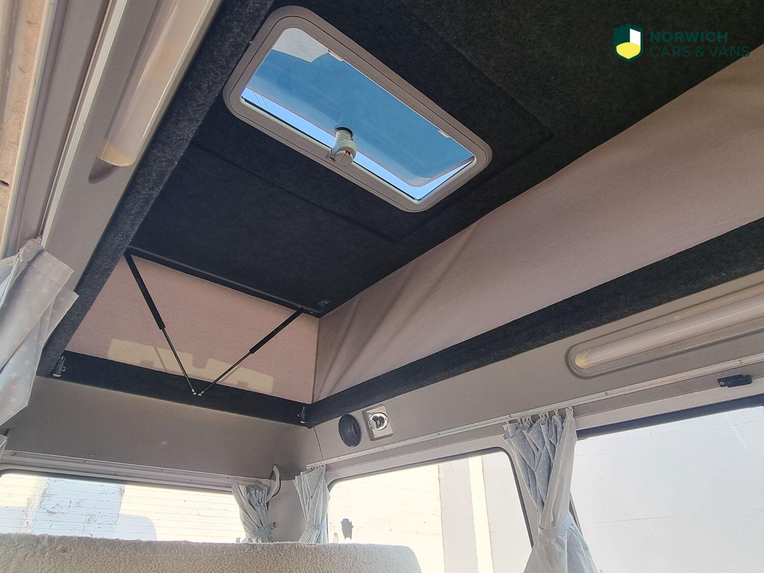 Used Volkswagen Campervan 2008 for sale - 77464601: Photo 26