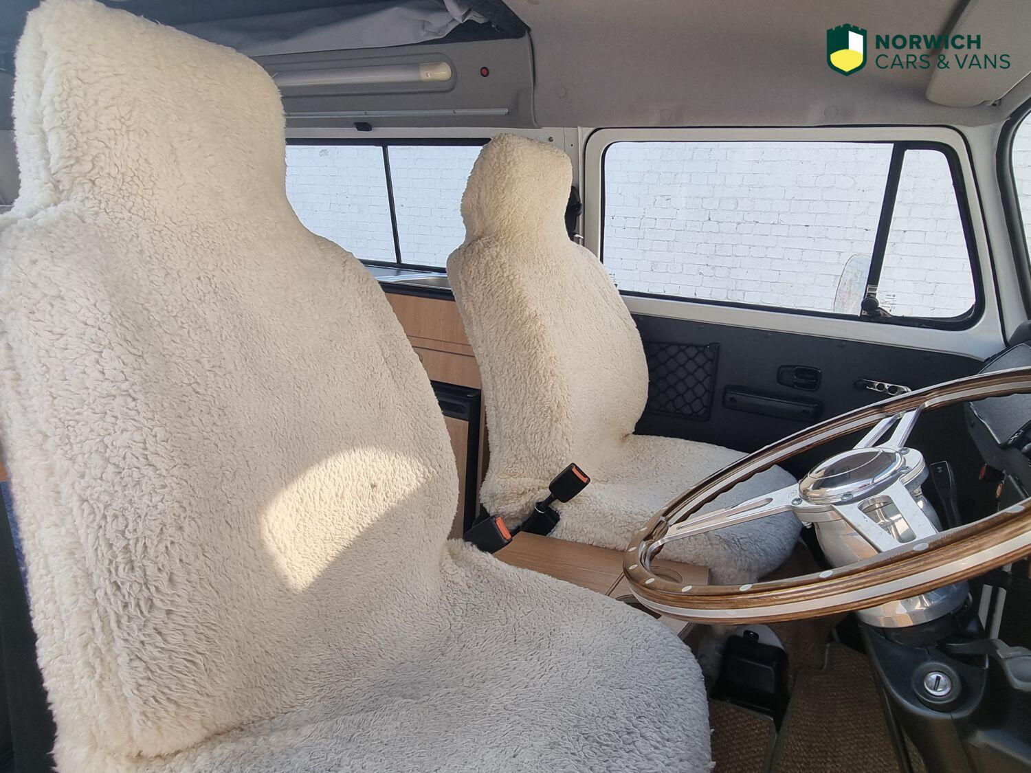 Used Volkswagen Campervan 2008 for sale - 77464601: Photo 31