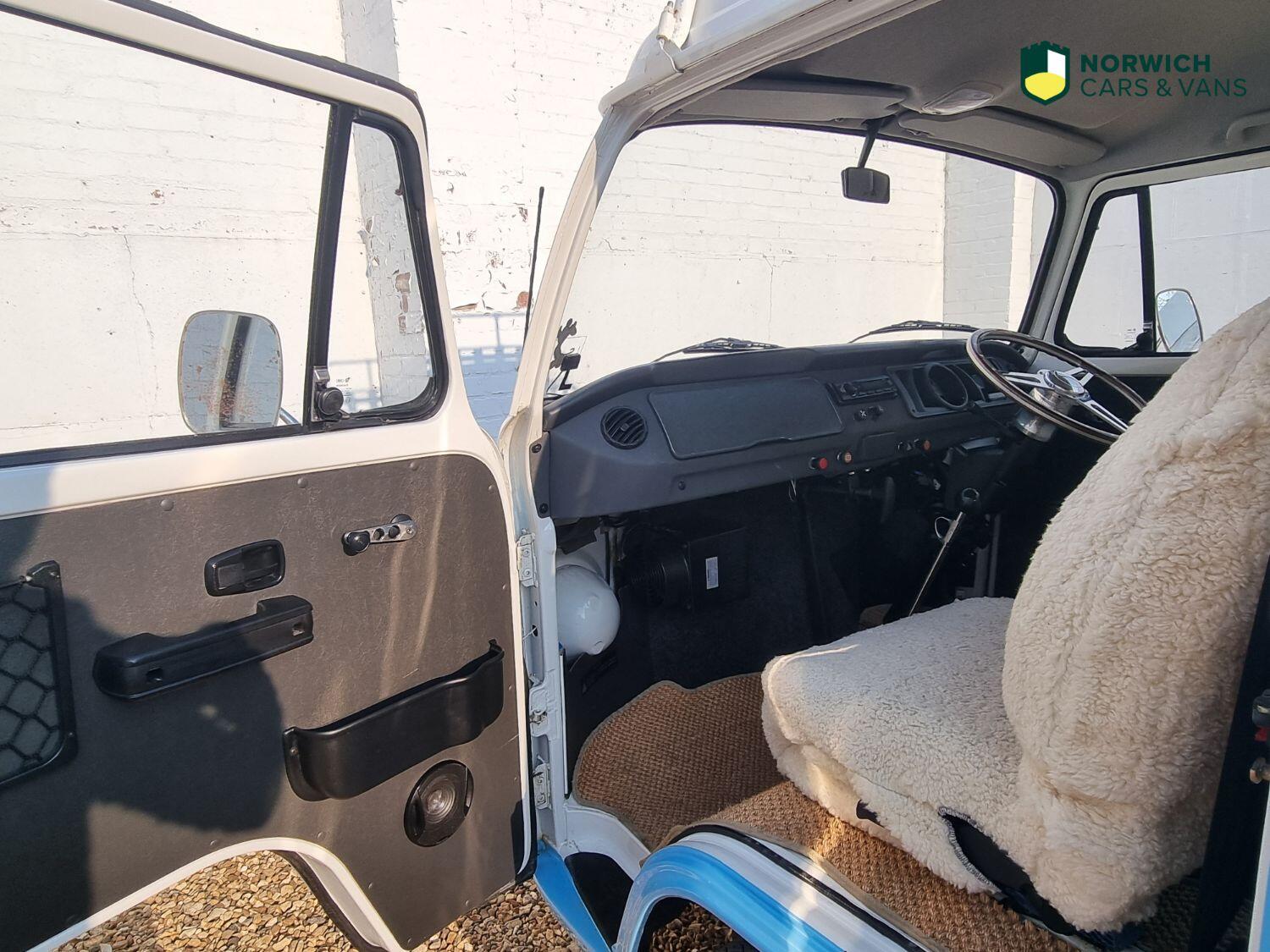 Used Volkswagen Campervan 2008 for sale - 77464601: Photo 34