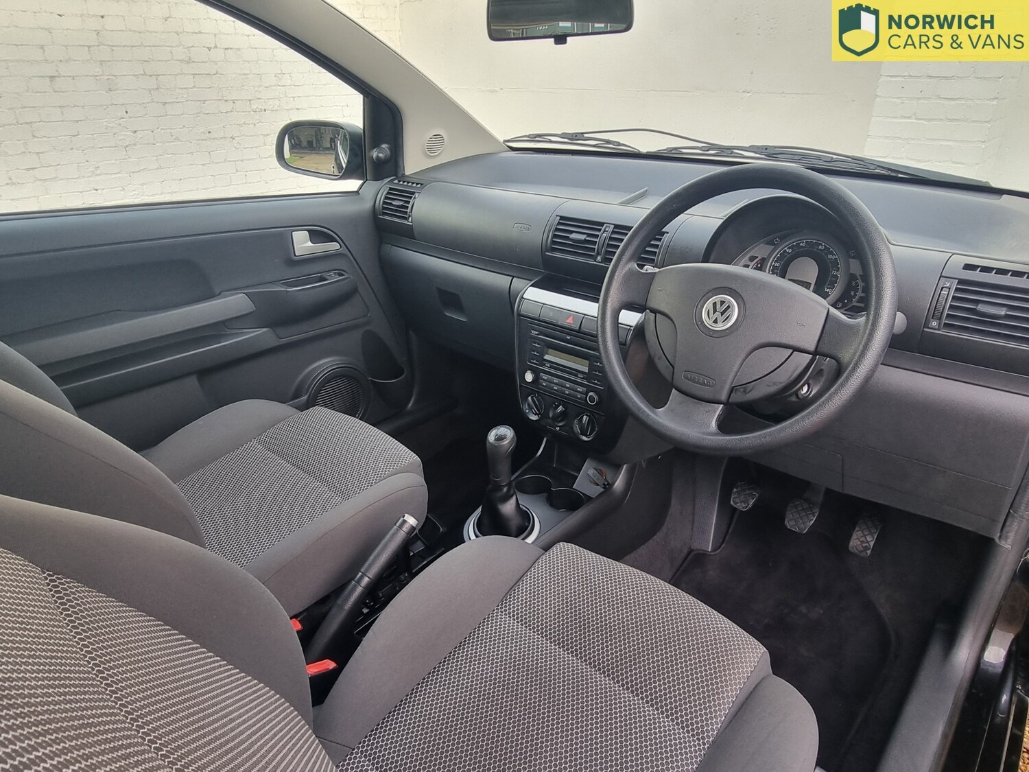 Used Volkswagen Fox 2008 for sale - 77370661: Photo 16