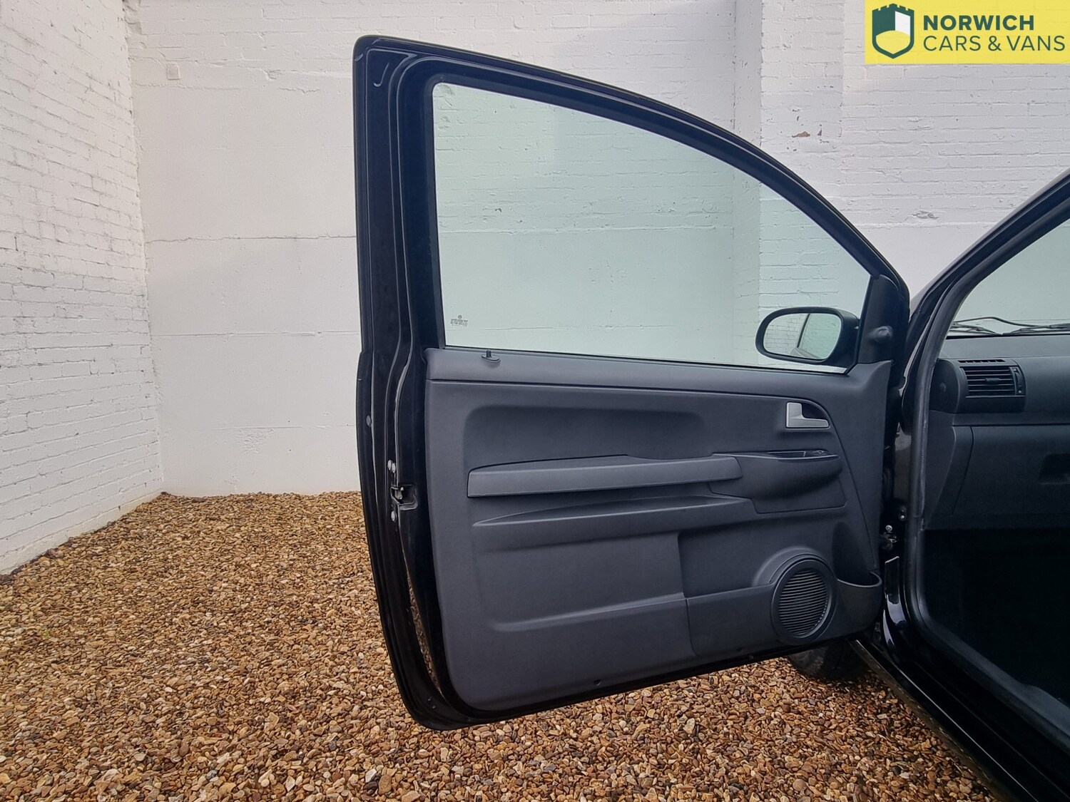 Used Volkswagen Fox 2008 for sale - 77370661: Photo 28