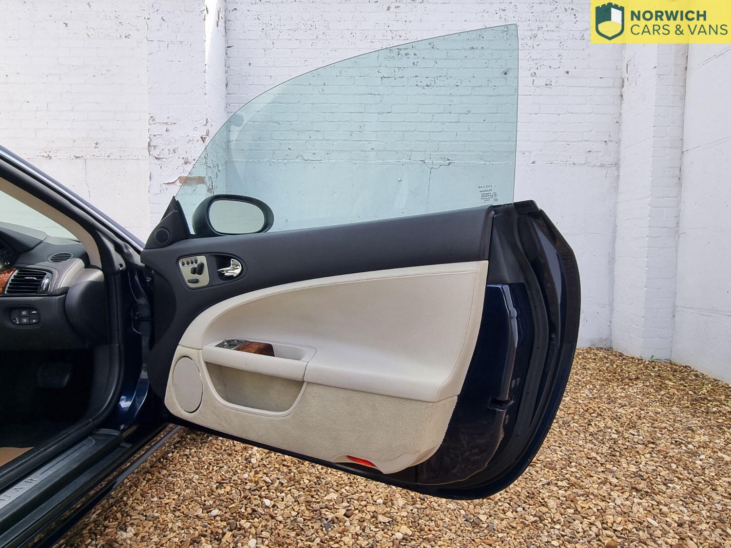 Used Jaguar XK 2008 for sale - 76198294: Photo 16