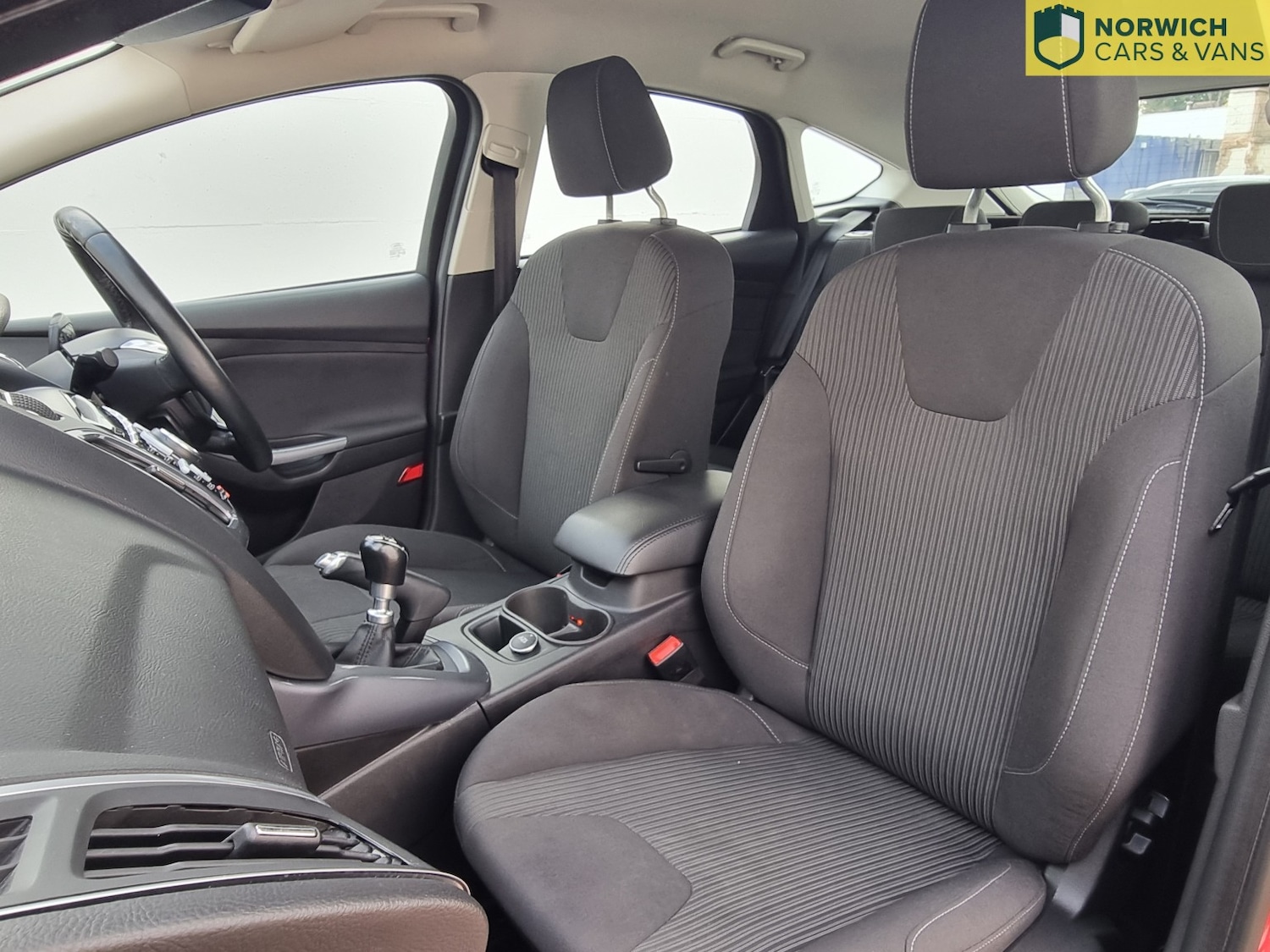 Used Ford Focus 2014 for sale - 76794168: Photo 7