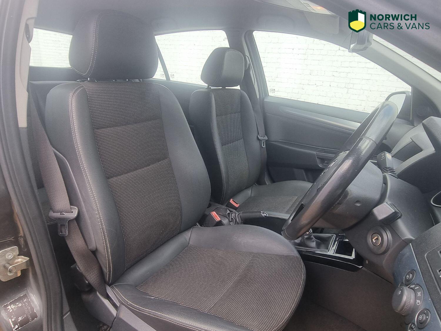 Used Vauxhall Astra 2010 for sale - 77179715: Photo 14