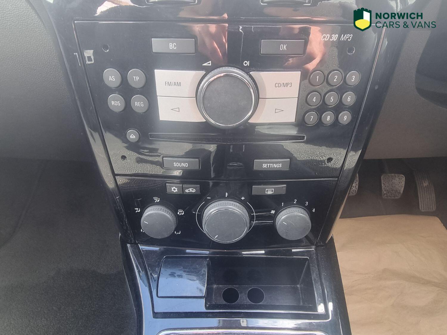 Used Vauxhall Astra 2010 for sale - 77179715: Photo 25