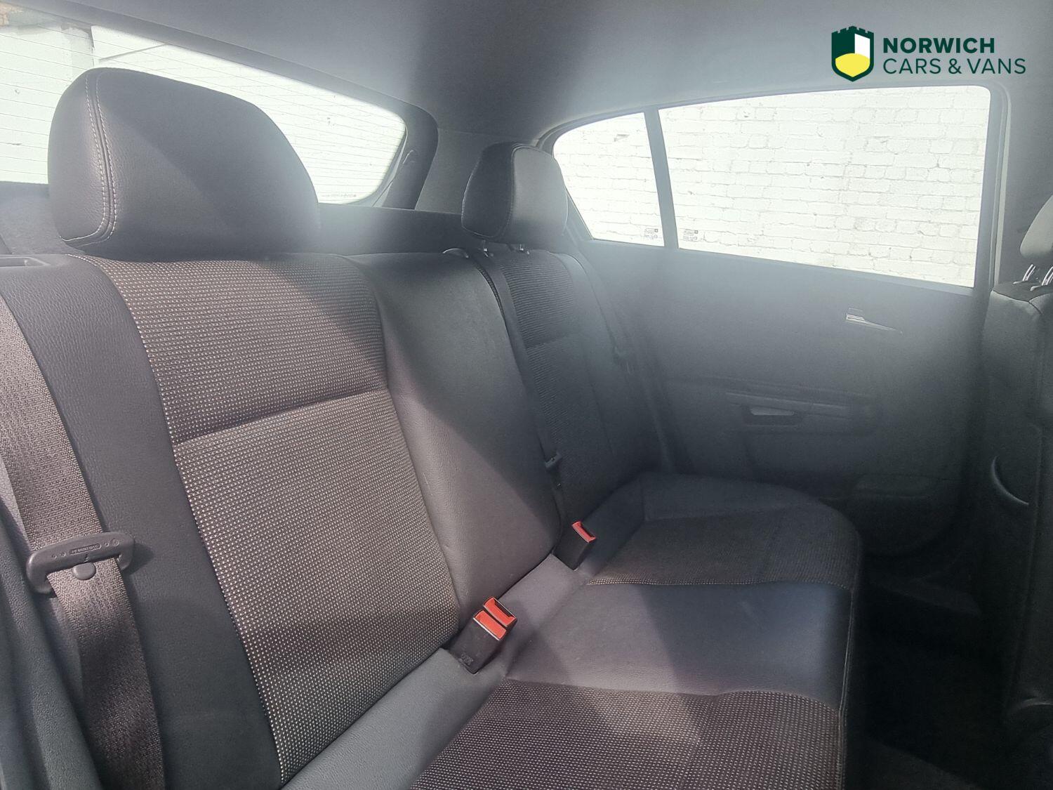 Used Vauxhall Astra 2010 for sale - 77179715: Photo 43