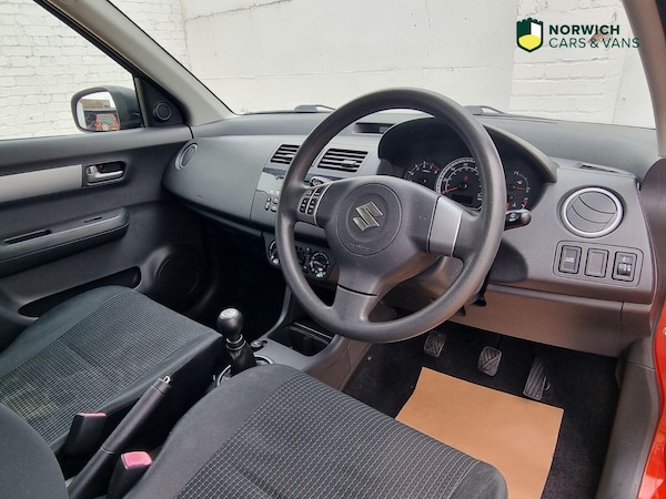 Used Suzuki Swift 2007 for sale - 76268528: Photo 15