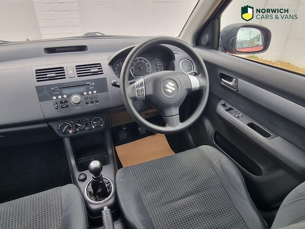 Used Suzuki Swift 2007 for sale - 76268528: Photo 27