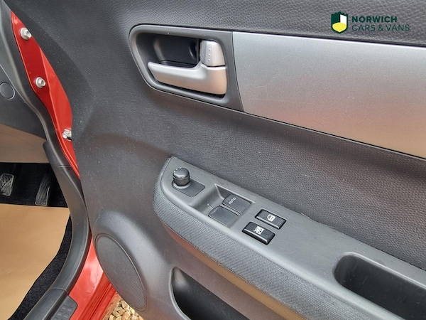 Used Suzuki Swift 2007 for sale - 76268528: Photo 34