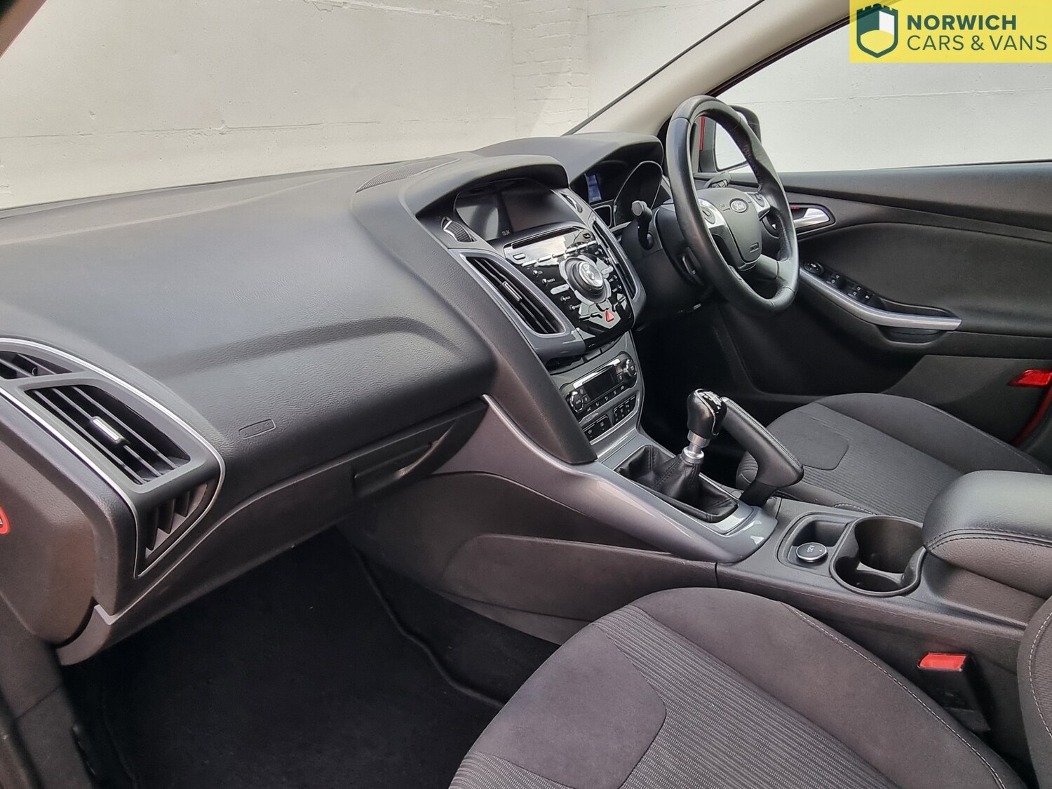 Used Ford Focus 2014 for sale - 76560077: Photo 19