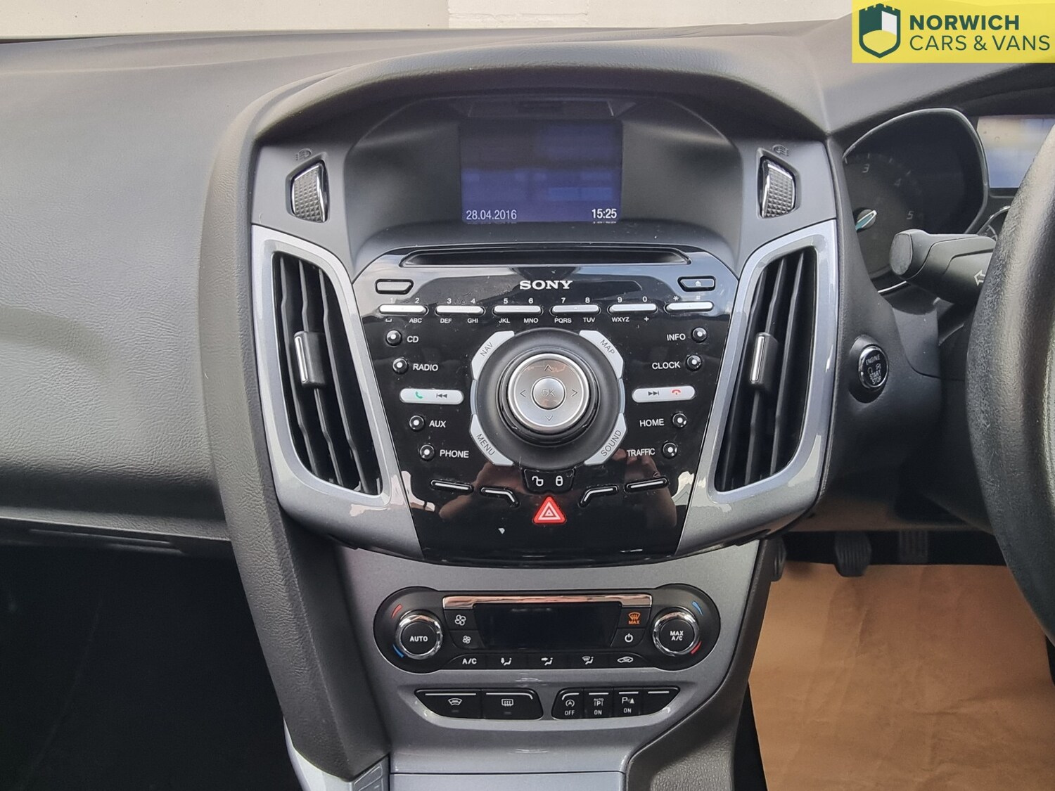 Used Ford Focus 2014 for sale - 76560077: Photo 30