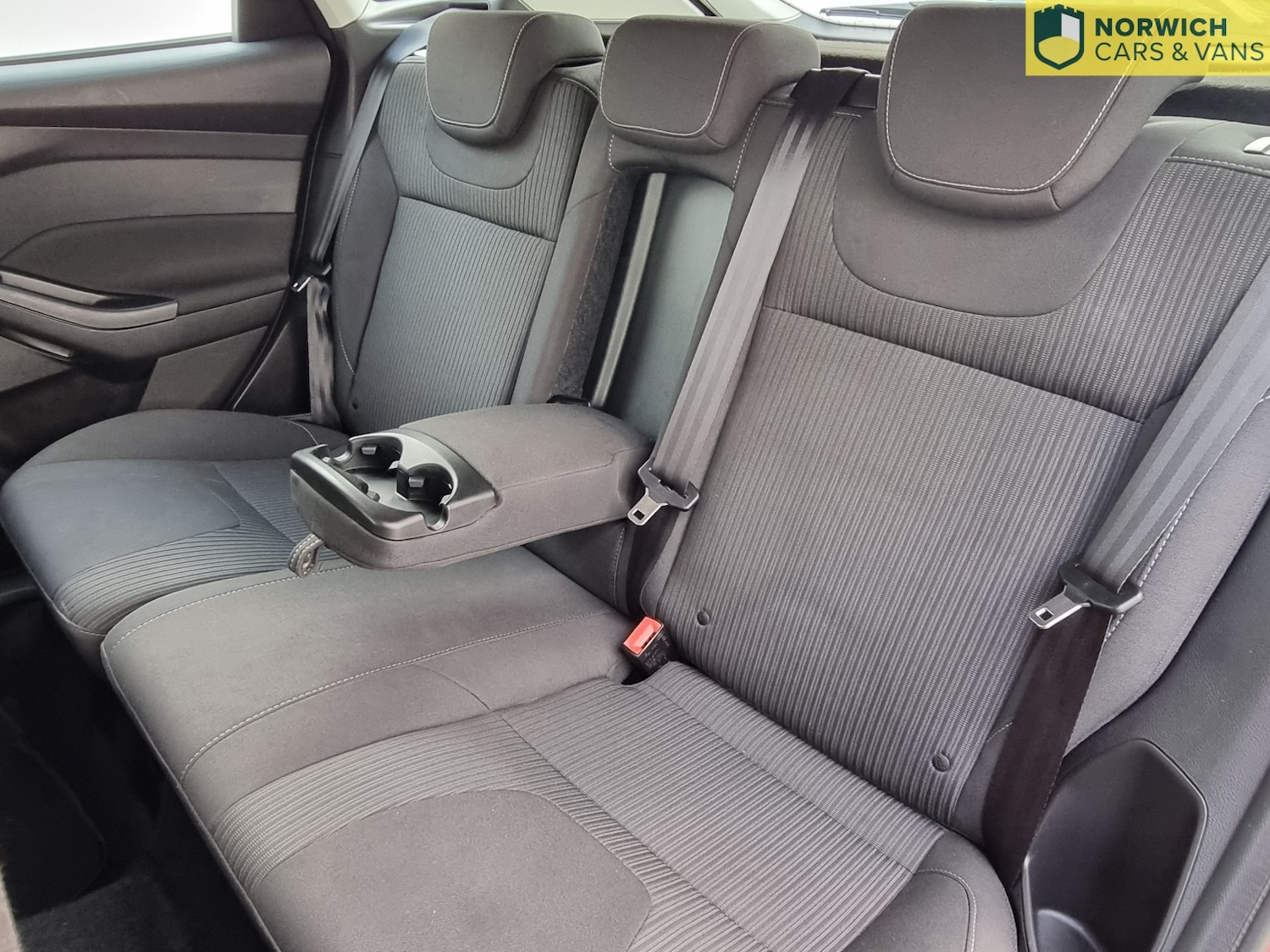 Used Ford Focus 2014 for sale - 76560077: Photo 8