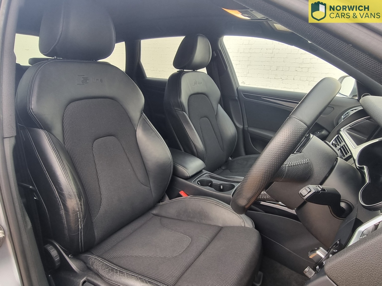 Used Audi A4 Avant 2015 for sale - 76794171: Photo 14